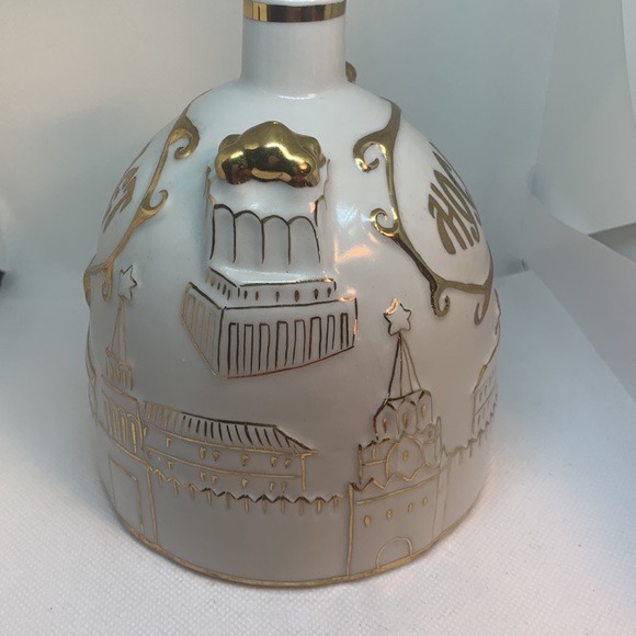 GARDNER Russian Porcelain Decanter Hand Made - Picture 7 of 12